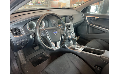 Volvo V60 D3-163к.с - автомобили, коли, обяви за нови и употребявани 11