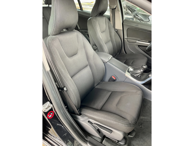 Volvo V60 D2 Start/Stop - автомобили, коли, обяви за нови и употребявани 15