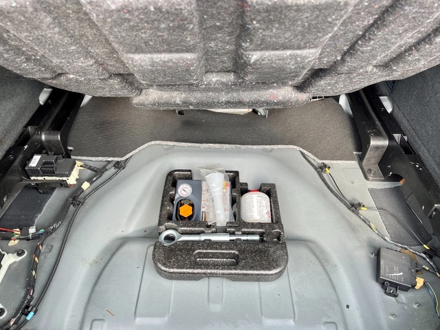 Volvo V60 D2 Start/Stop - автомобили, коли, обяви за нови и употребявани 9