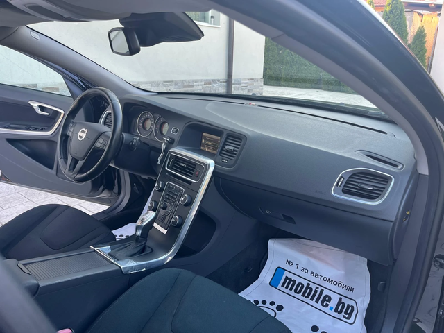 Volvo V60 1.6 D AVTO - автомобили, коли, обяви за нови и употребявани 14