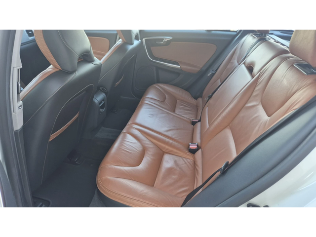 Volvo V60 2.0 диз 163к.с. - автомобили, коли, обяви за нови и употребявани 12