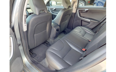 Volvo V60 2.4D6 TWIN ENGIN 4x4 - автомобили, коли, обяви за нови и употребявани 6