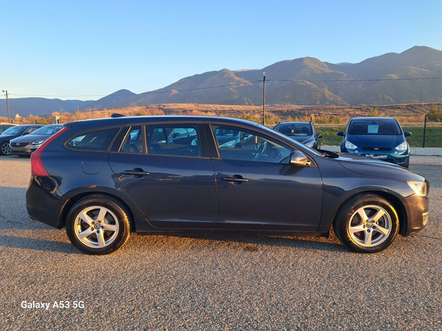 Volvo V60 1, 6 D2 - автомобили, коли, обяви за нови и употребявани 3