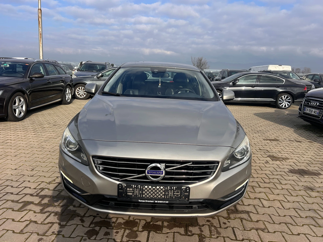 Volvo V60 2.4D6 PLUG-IN-HYBRID AWD AVTOMAT/KOJA EURO 6 - автомобили, коли, обяви за нови и употребявани 2