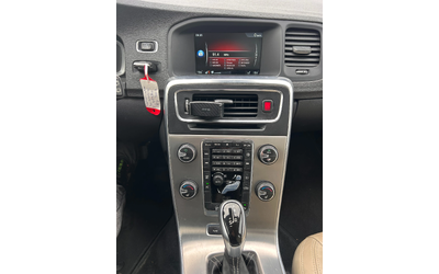 Volvo V60 2.4 PLUG IN HYBRID AWD AVTOMAT/KOJA/NAVI EURO 5 - автомобили, коли, обяви за нови и употребявани 13