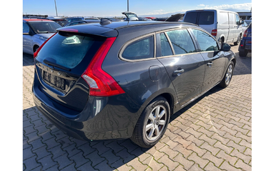 volvo-v60 - 5