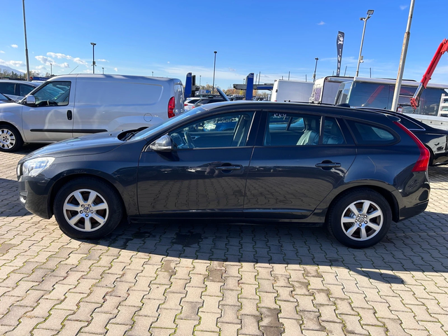 Volvo V60 1.6D/NAVI/EURO 5J ЛИЗИНГ - автомобили, коли, обяви за нови и употребявани 8