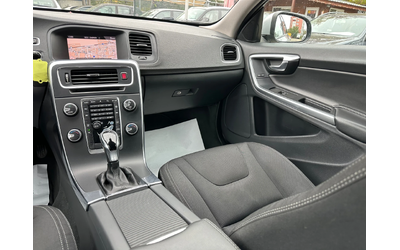 Volvo V60 2.0/D3 - автомобили, коли, обяви за нови и употребявани 12