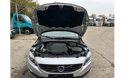 Volvo V60 2.0/D3 - автомобили, коли, обяви за нови и употребявани 15
