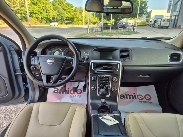Volvo V60 2.0D 163k.s - автомобили, коли, обяви за нови и употребявани 11