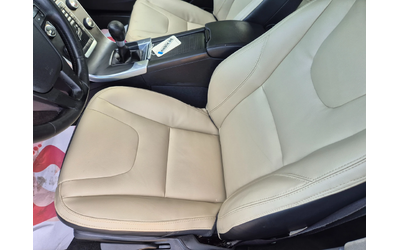 Volvo V60 2.0D 163k.s - автомобили, коли, обяви за нови и употребявани 9