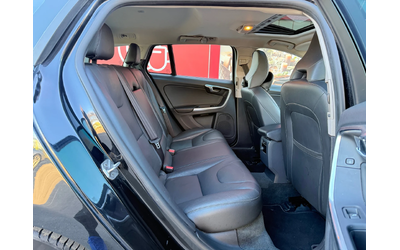 Volvo V60 2.4* PLUG-IN-HYB* 4х4* ПОДГРЕВ* АВТОПИЛОТ* ШИБИДАХ - автомобили, коли, обяви за нови и употребявани 12