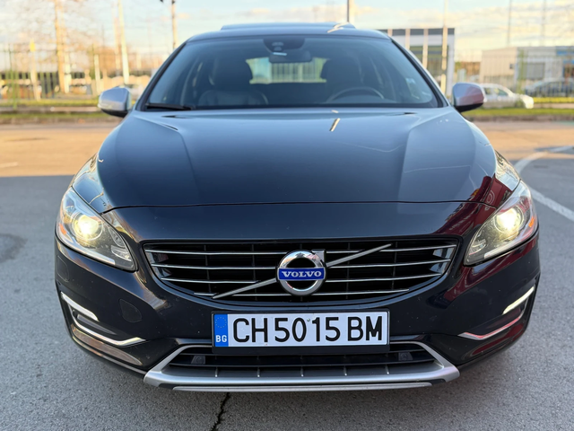 Volvo V60 2.4* PLUG-IN-HYB* 4х4* ПОДГРЕВ* АВТОПИЛОТ* ШИБИДАХ - автомобили, коли, обяви за нови и употребявани 5