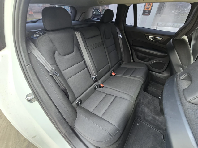 Volvo V60 2.0d - 150к.с. - Digital - автомобили, коли, обяви за нови и употребявани 14