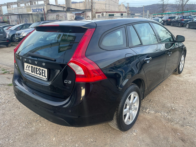 Volvo V60 2.0D3-AVTOMAT - автомобили, коли, обяви за нови и употребявани 6