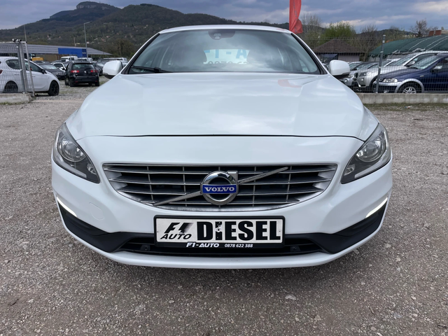 Volvo V60 2.0TDI-150-FEIS-ITALIA - автомобили, коли, обяви за нови и употребявани 1