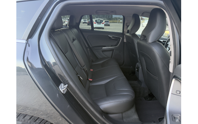 Volvo V60 D5 2.4D AWD/Автомат/Навигация/Собствен лизинг - автомобили, коли, обяви за нови и употребявани 10