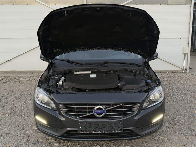 Volvo V60 D5 2.4D AWD/Автомат/Навигация/Собствен лизинг - автомобили, коли, обяви за нови и употребявани 15