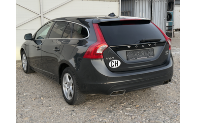 volvo-v60-d5-2-4d-awd-avtomat-navigatsiya-sobstven-lizing - 5