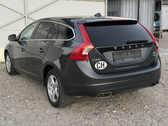 Volvo V60 D5 2.4D AWD/Автомат/Навигация/Собствен лизинг - автомобили, коли, обяви за нови и употребявани 5