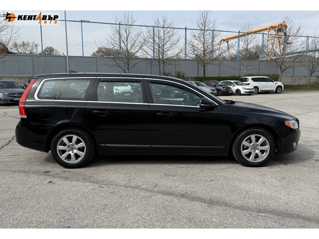 Volvo V70 2.0 Газ/бензин/240к.с./ГАРАНЦИЯ ОТ КЕНТАВЪР - автомобили, коли, обяви за нови и употребявани 4