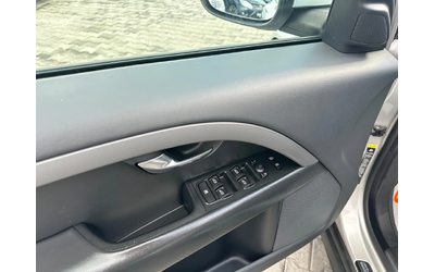 Volvo V70 2.0i* GPL* FACE* TOP* - автомобили, коли, обяви за нови и употребявани 11