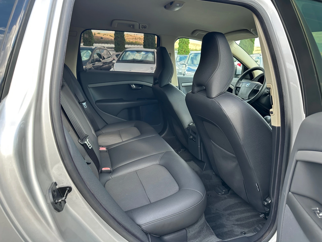 Volvo V70 2.0i* GPL* FACE* TOP* - автомобили, коли, обяви за нови и употребявани 6