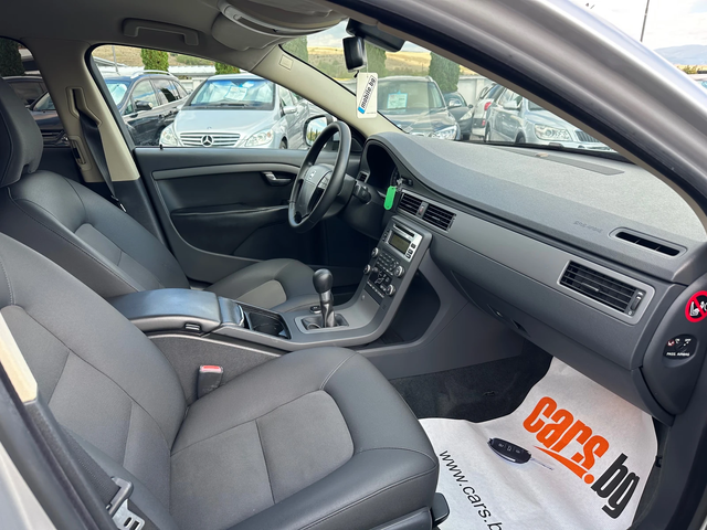 Volvo V70 2.0i* GPL* FACE* TOP* - автомобили, коли, обяви за нови и употребявани 8