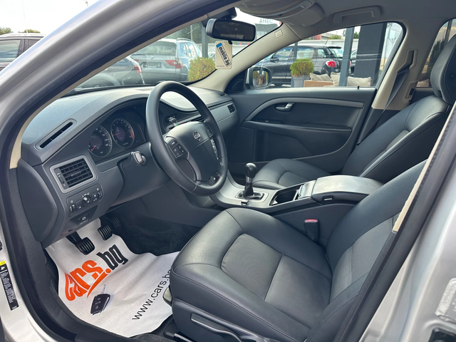 Volvo V70 2.0i* GPL* FACE* TOP* - автомобили, коли, обяви за нови и употребявани 9