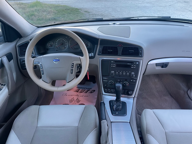 Volvo V70 2.4TDI-185-AVTOMAT-ITALIA - автомобили, коли, обяви за нови и употребявани 7