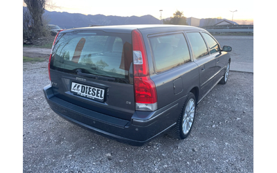 Volvo V70 2.4TDI-185-AVTOMAT-ITALIA - автомобили, коли, обяви за нови и употребявани 8