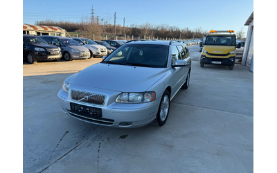 Volvo V70 2.4i 140k.c * Bi-Fuel* UNIKAT* - автомобили, коли, обяви за нови и употребявани 1