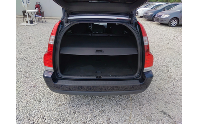 Volvo V70 2.4d D5* NOVA* UNIKAT - автомобили, коли, обяви за нови и употребявани 13