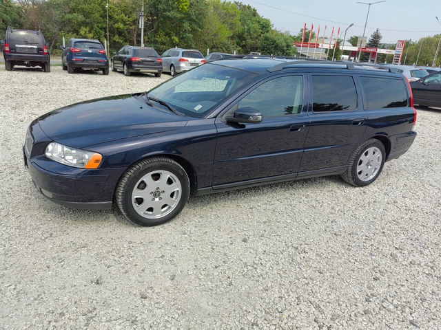Volvo V70 2.4d D5* NOVA* UNIKAT - автомобили, коли, обяви за нови и употребявани 2