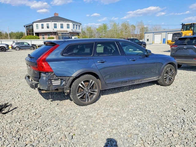 Volvo V90 CROSS COUNTRY T5 MOMENTUM* СЕРВИЗНА ИСТОРИЯ* ЛИЗИН - автомобили, коли, обяви за нови и употребявани 2