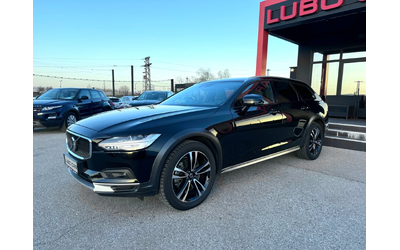 volvo-v90-cross-country - 1