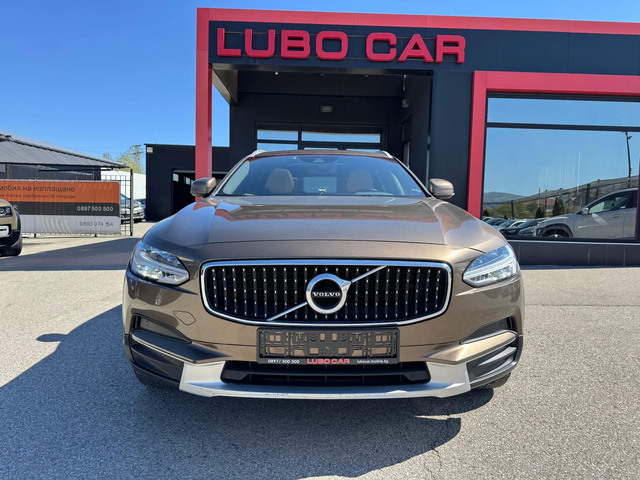Volvo V90 Cross Country 2.0D-D4-AWD-PILOT ASSIST-ПОДГРЕВ-ПАНОРАМА-TOP - автомобили, коли, обяви за нови и употребявани 1