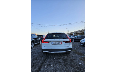 volvo-v90-cross-country - 5