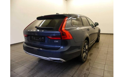 volvo-v90-cross-country - 2