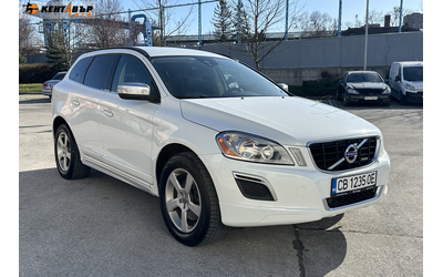 volvo-xc-60-r-design-2-0d-163k-s-garantsiya-ot-kentavar - 5