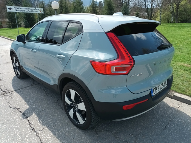 Volvo XC40 AWD/KEYLESS/360 КАМЕРА - автомобили, коли, обяви за нови и употребявани 4