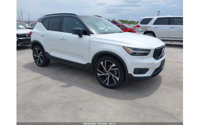 volvo-xc40 - 0
