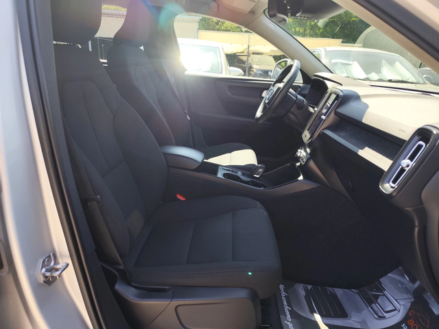 Volvo XC40 2.0D* FULL-LED* NAVI* EURO 6D* - автомобили, коли, обяви за нови и употребявани 12