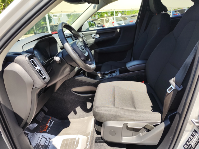 Volvo XC40 2.0D* FULL-LED* NAVI* EURO 6D* - автомобили, коли, обяви за нови и употребявани 6