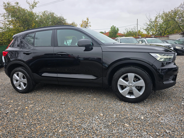 Volvo XC40 2.0D3-ЕВРО 6В-НАВИГАЦИЯ-АВТОМАТ--КАТО НОВ - автомобили, коли, обяви за нови и употребявани 6