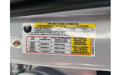 Volvo XC40 * T4 AWD Momentum * CARFAX * ЦЕНА ДО БГ - автомобили, коли, обяви за нови и употребявани 11