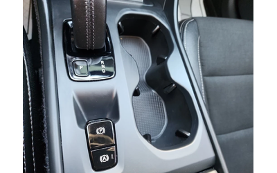 Volvo XC40 * T4 AWD Momentum * CARFAX * ЦЕНА ДО БГ - автомобили, коли, обяви за нови и употребявани 15