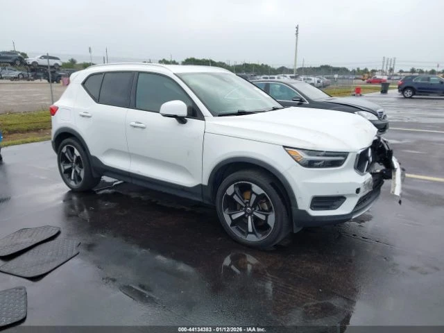 Volvo XC40 T5 MOMENTUM - автомобили, коли, обяви за нови и употребявани 0