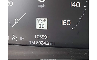 Volvo XC40 T5 MOMENTUM - автомобили, коли, обяви за нови и употребявани 11