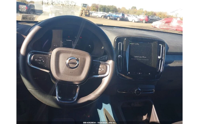 Volvo XC40 RECHARGE PURE ELECTRIC TWIN ULTIMATE - автомобили, коли, обяви за нови и употребявани 14